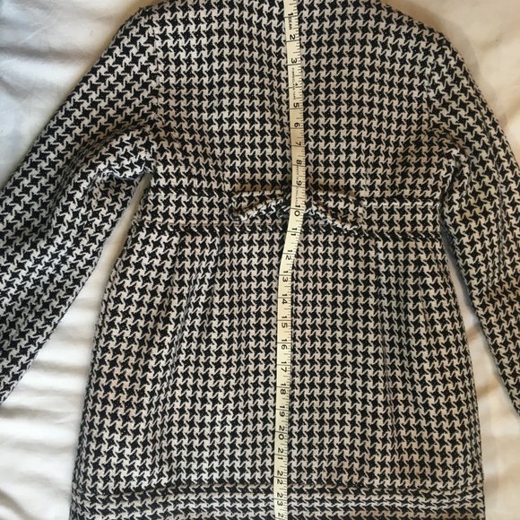 Girls Houndstooth Winter Warm Coat Jacket Wool Buttons Size Medium Black White - Picture 8 of 13